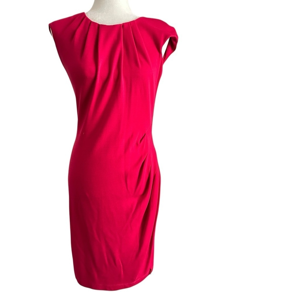 Bella Bicchi Fuchsia Pleated Cap Sleeve Sheath Dress – Size 6